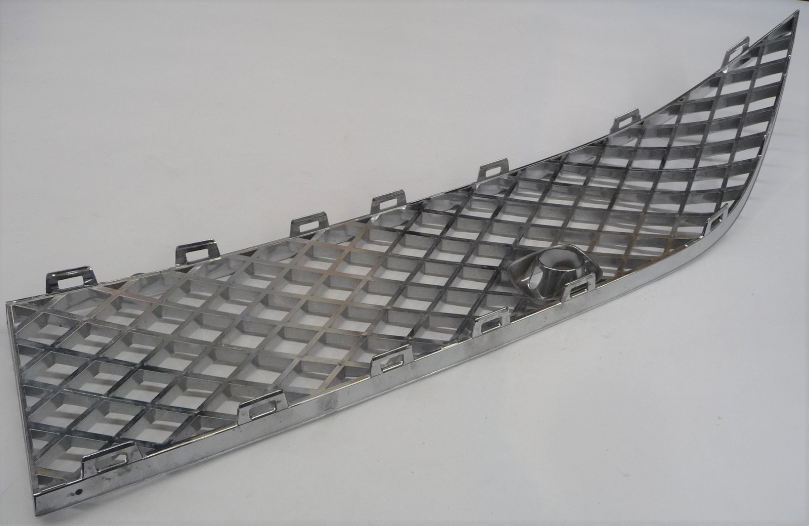 20-22 Bentley Continental GT LH Left Side Inner Bumper Grille 3SD807675C OEM
