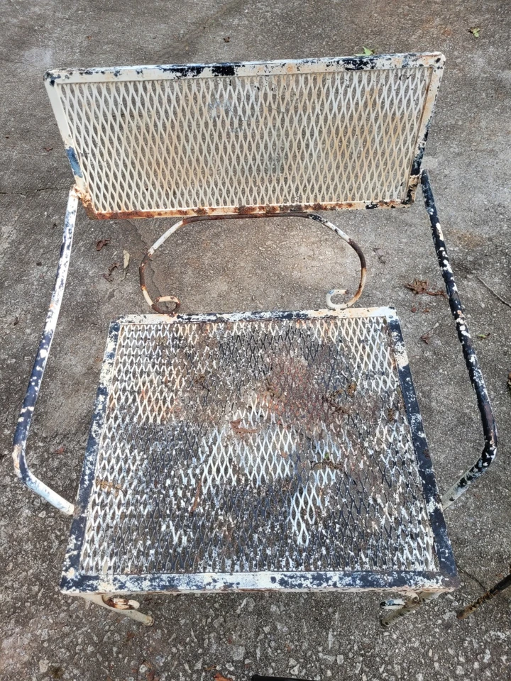 Juego de sillas de mesa de patio antiguas vintage de 3 piezas multicolores blancas y negras Foto 4 de 4