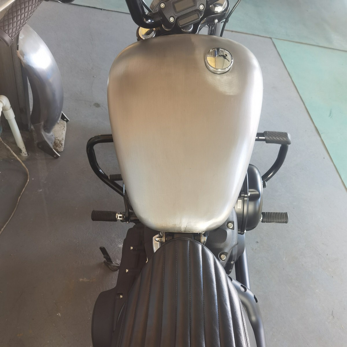 Harley-Davidson タンク 2018+ Harley Softail Street Fighter M8 24L Petrol Fuel Tank For