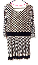 ELIZA J SZ 12 CREW NECK BEIGE BLACK FIT FLARE JERSEY DRESS