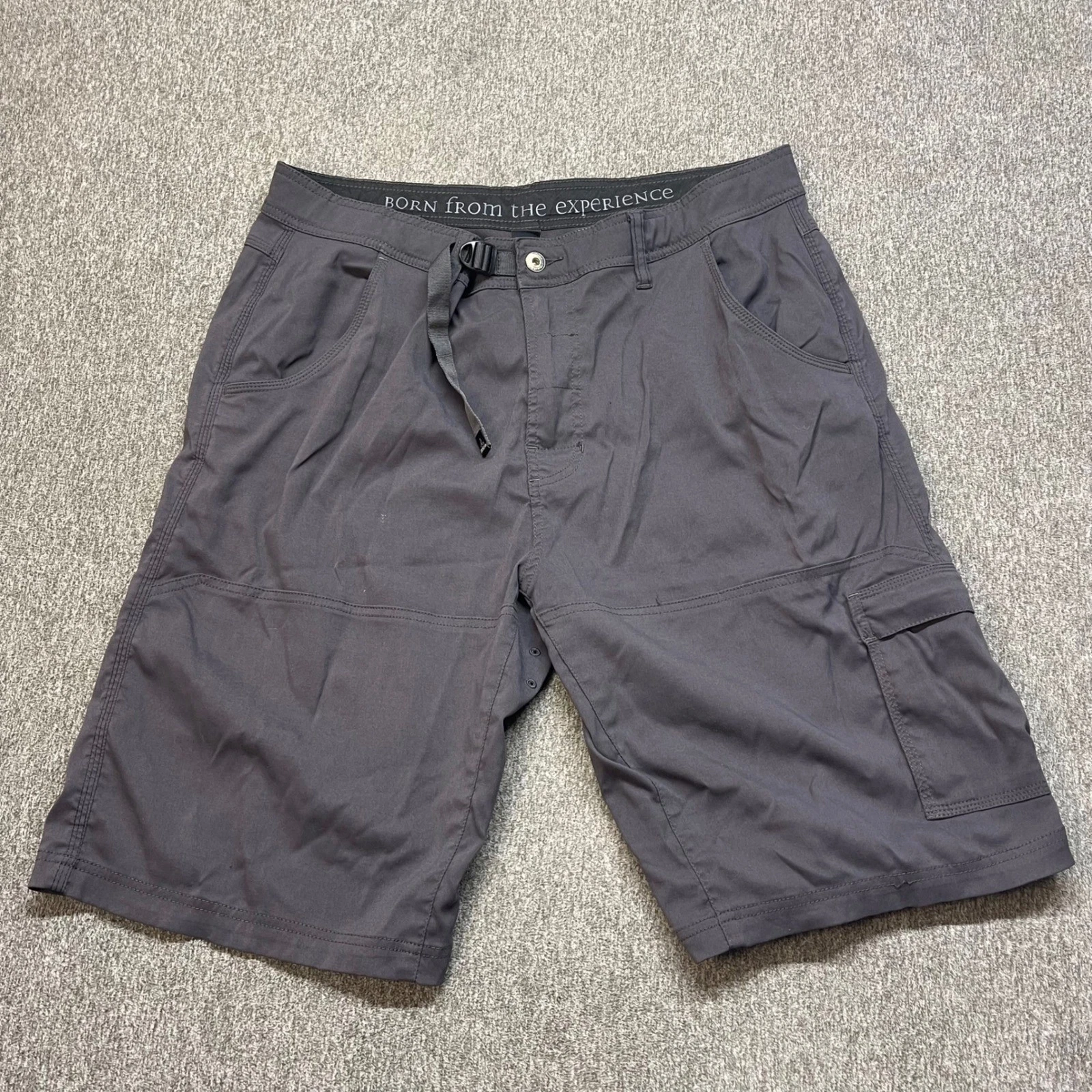 Prana Zion Mens Charcoal Gray Hiking Cargo Shorts Built In Belt 38W x 12L