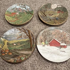 Vintage, hand-painted, 3D ceramic plate Set from Byron Molds, Closing Mirror