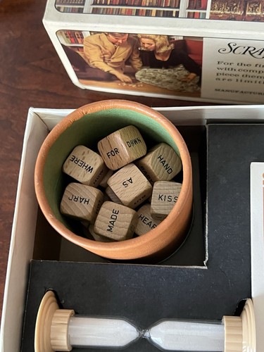Vintage Scrabble Sentence Cube Game 1971 Wood Dice S & R Games USA - Picture 5 of 6