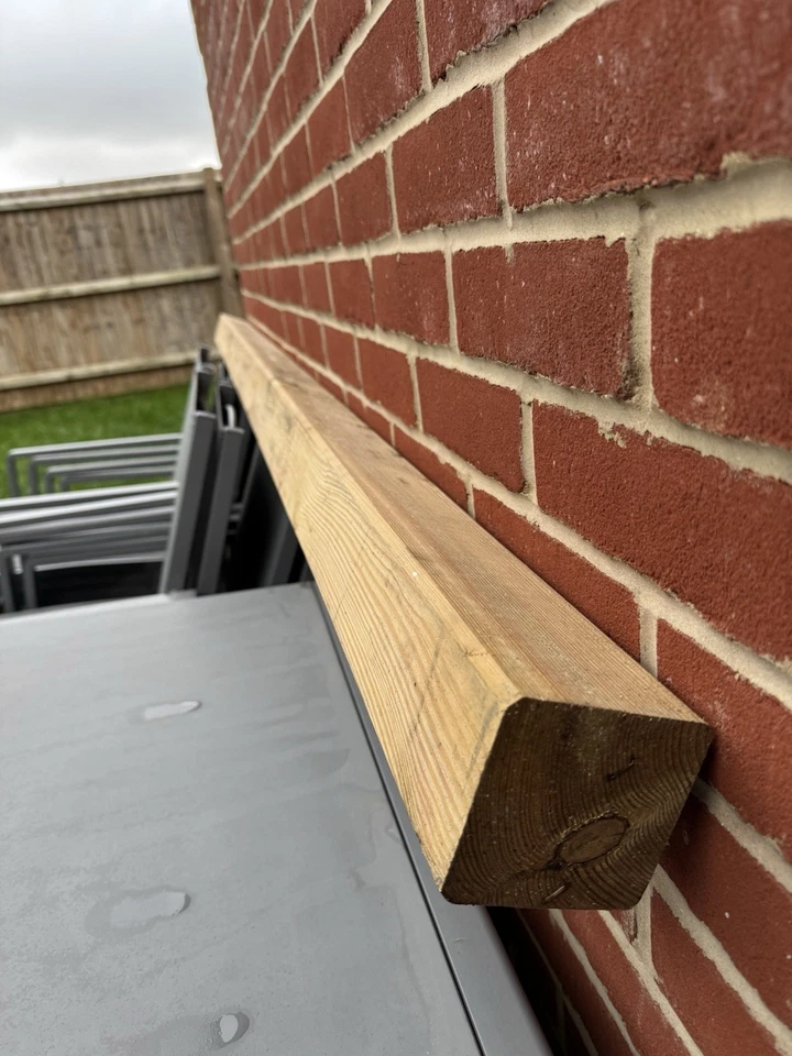 Treated Timber Post 2.4m Chamfered Corners - Image 4 of 4