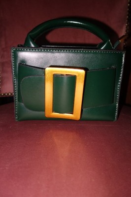 Handtaschenklassiker mit Flair.