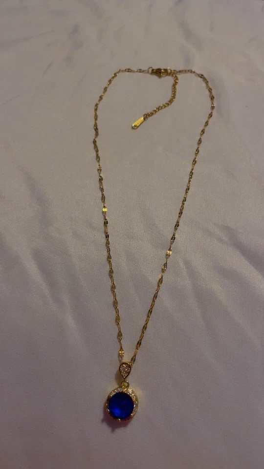 Colar folheado a ouro Technibond com pingente de pedra azul corrente de aço inoxidável - Imagem 2 de 4
