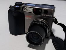 Olympus CAMEDIA Digital Camera C-3000 Zoom 3.3MP Excellent Condition!