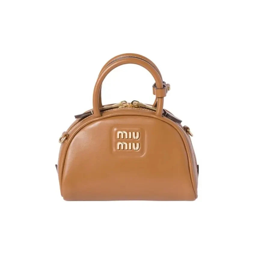 Vintage miu miu ブラウンレザー バッグ Vintage miu miu ブラウンレザー バッグ MIU MIU ブラウンレザー
