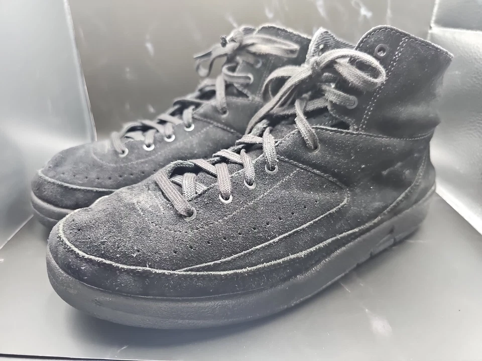 Jordan 2 Retro Deconstruido Triple Negro Talla 9.5 Foto 2 de 4