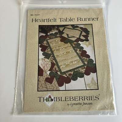 Thimbleberries Heartfelt Table Runner Pattern MG91127 Lynette Jenson 21'' x 32''