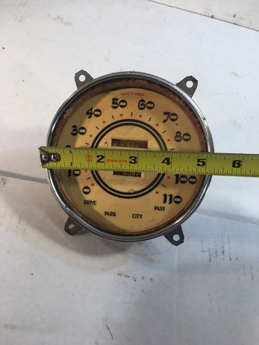 vintage 1937 Cadillac LaSalle speedometer - Picture 8 of 9