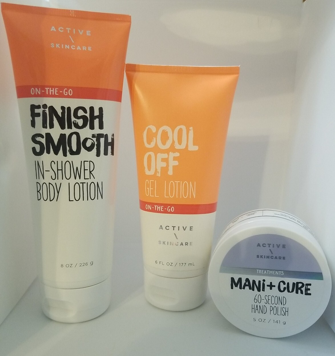 On The Go-finish Smooth Lotion,gel & Mani~bath And Body Work