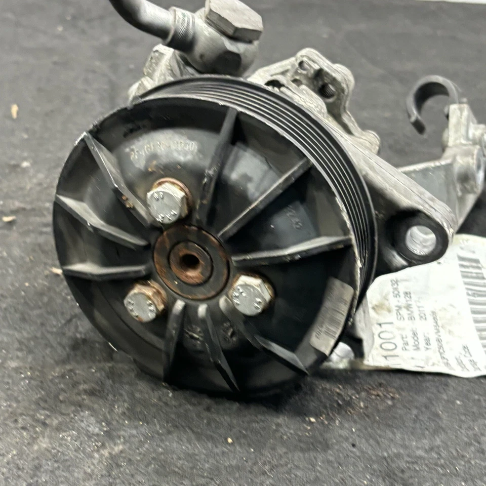 НАСОС ГИДРОУСИЛИТЕЛЯ РУЛЯ 2008-2013 BMW 128i от оригинального производителя - Изображение 2 из 4