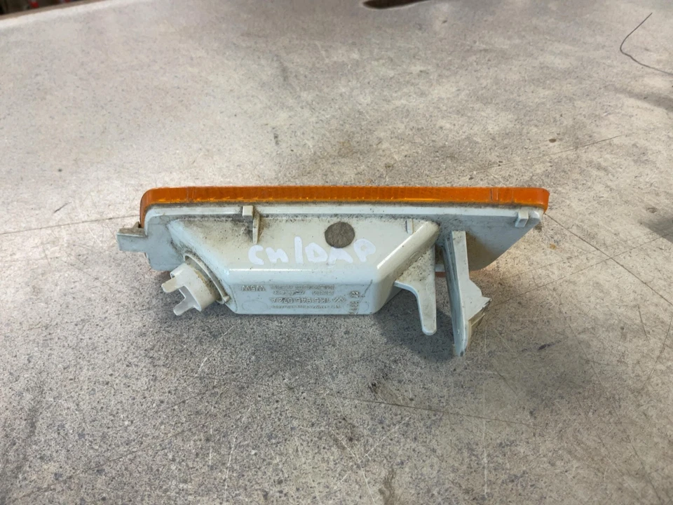 Lámpara Delantera VOLKSWAGEN VW CONEJO DERECHA 06 07 08 09 LADO DERECHO FABRICANTE (MONTADO PARACHOQUES) Foto 2 de 3