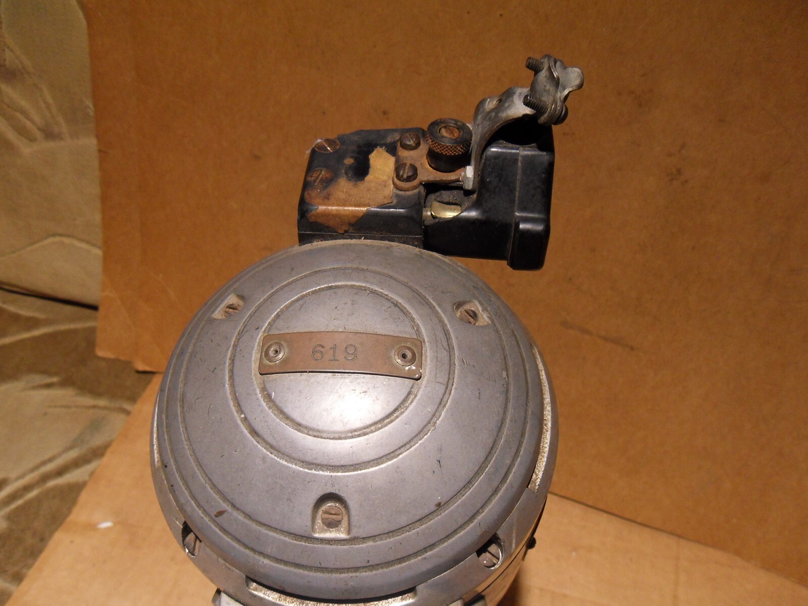 Eastman Lightning Class 355 Industrial Fabric Cutter 110 V NO POWER CORD