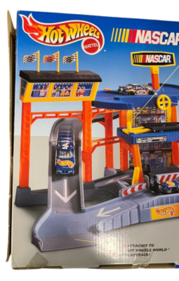 Mattel Hot Wheels World Track NASCAR Playset #65754 1998 Vintage