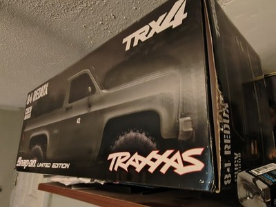 Traxxas Snap-on TRX-4 84 Redux CUCV M1008 Limited Edition Electric