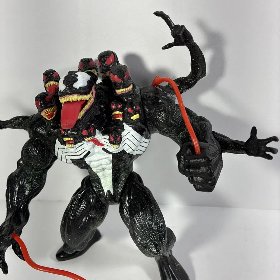 Фигурка Marvel Spiderman Venom Planet of The Symbiotes The Madness Toy Biz - Изображение 3 из 4