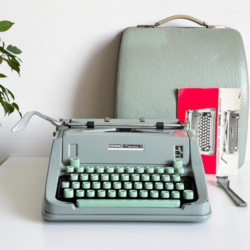 Hermes Media 3 | Typewriter | 1960s | Serviced | UPS 3-Day to US/CAN