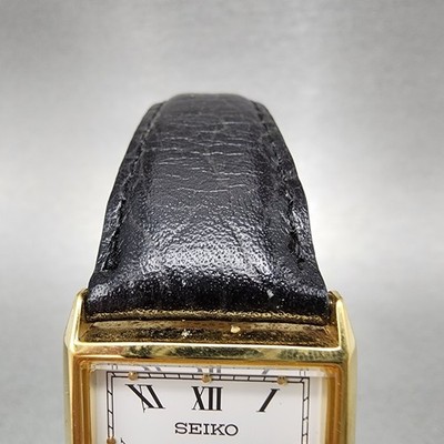 Seiko Tank Watch Men 24mm White Dial Gold Tone Rectangle V701-5E10