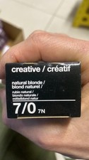 7/0 7N Rubio Natural Tigi Copyright Color de Cabello Permanente 60ml