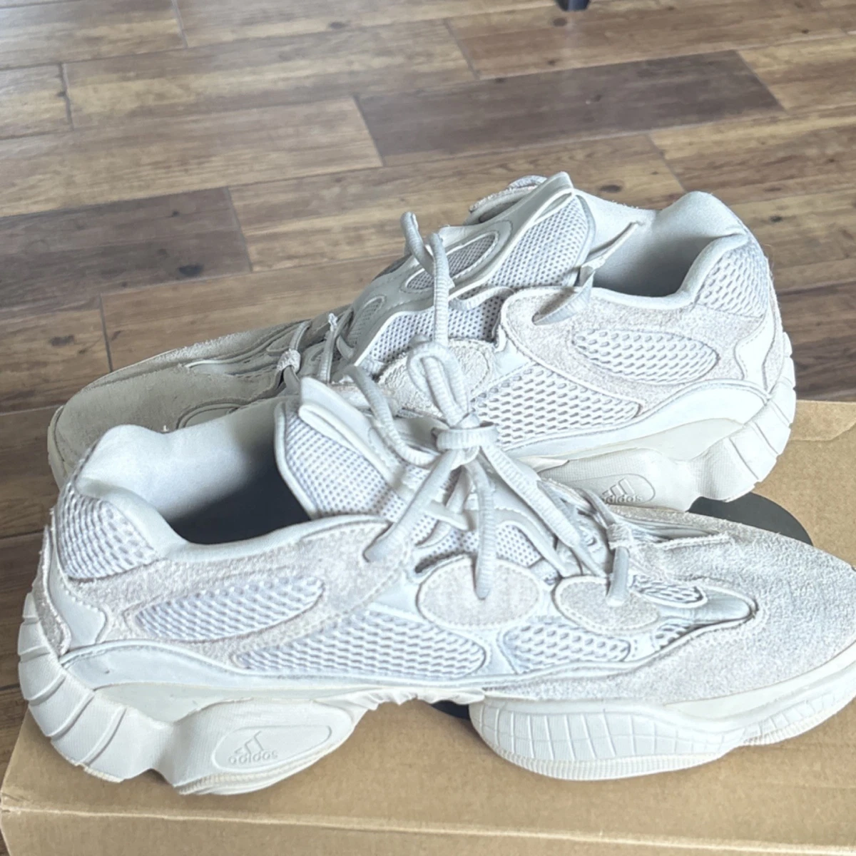 Preos baixos em Tnis Adidas Yeezy masculino | eBay