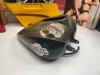 OEM 02-07 Genuine Harley Touring Fuel injected 5 Gal Fuel Gas Tank