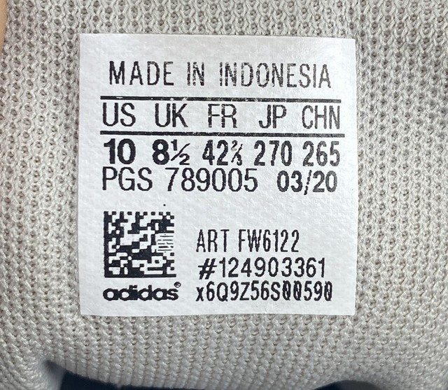 short adidas feminino cinza