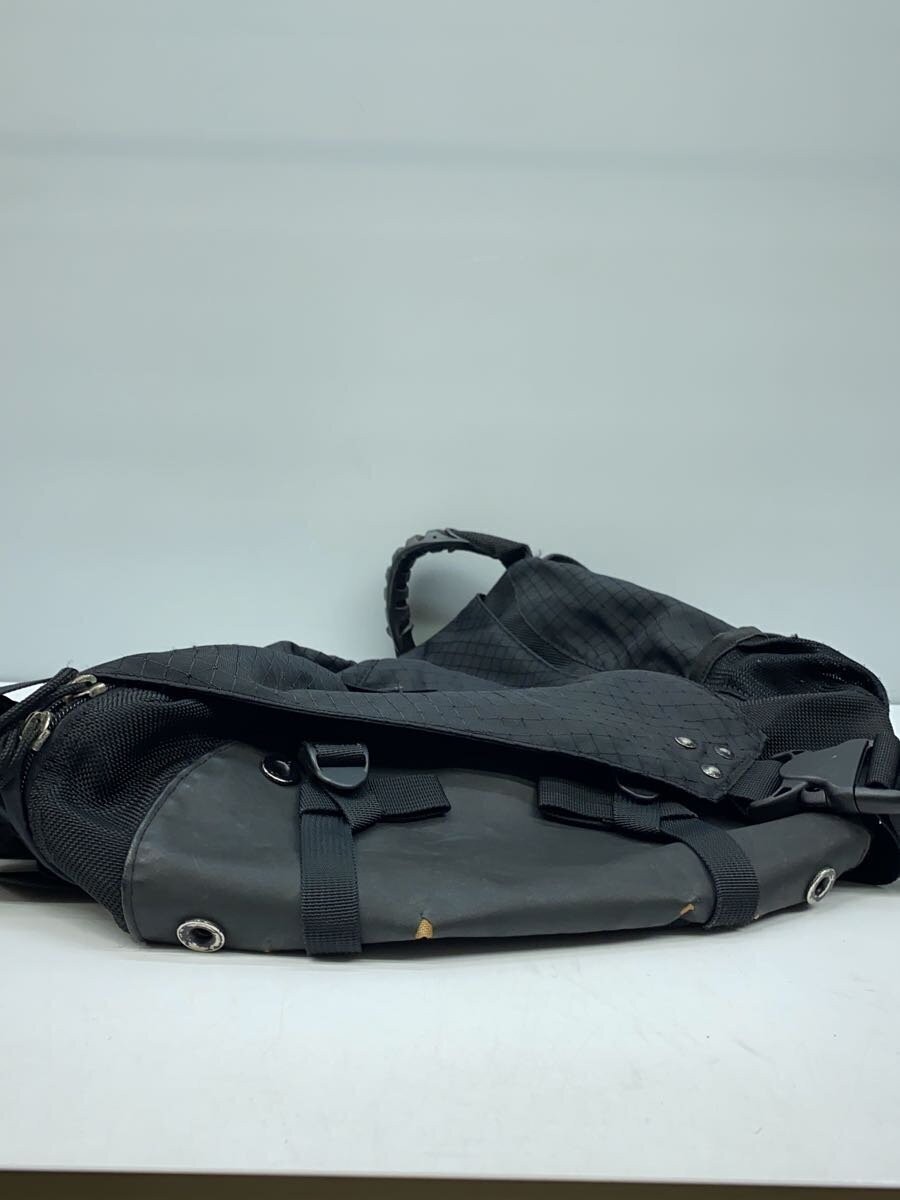OAKLEY 00s/ysk/red tag/one shoulder bag/shoulder bag/BLK | eBay OAKLEY 00s/ysk/red tag/one shoulder bag/shoulder bag/BLK | eBay