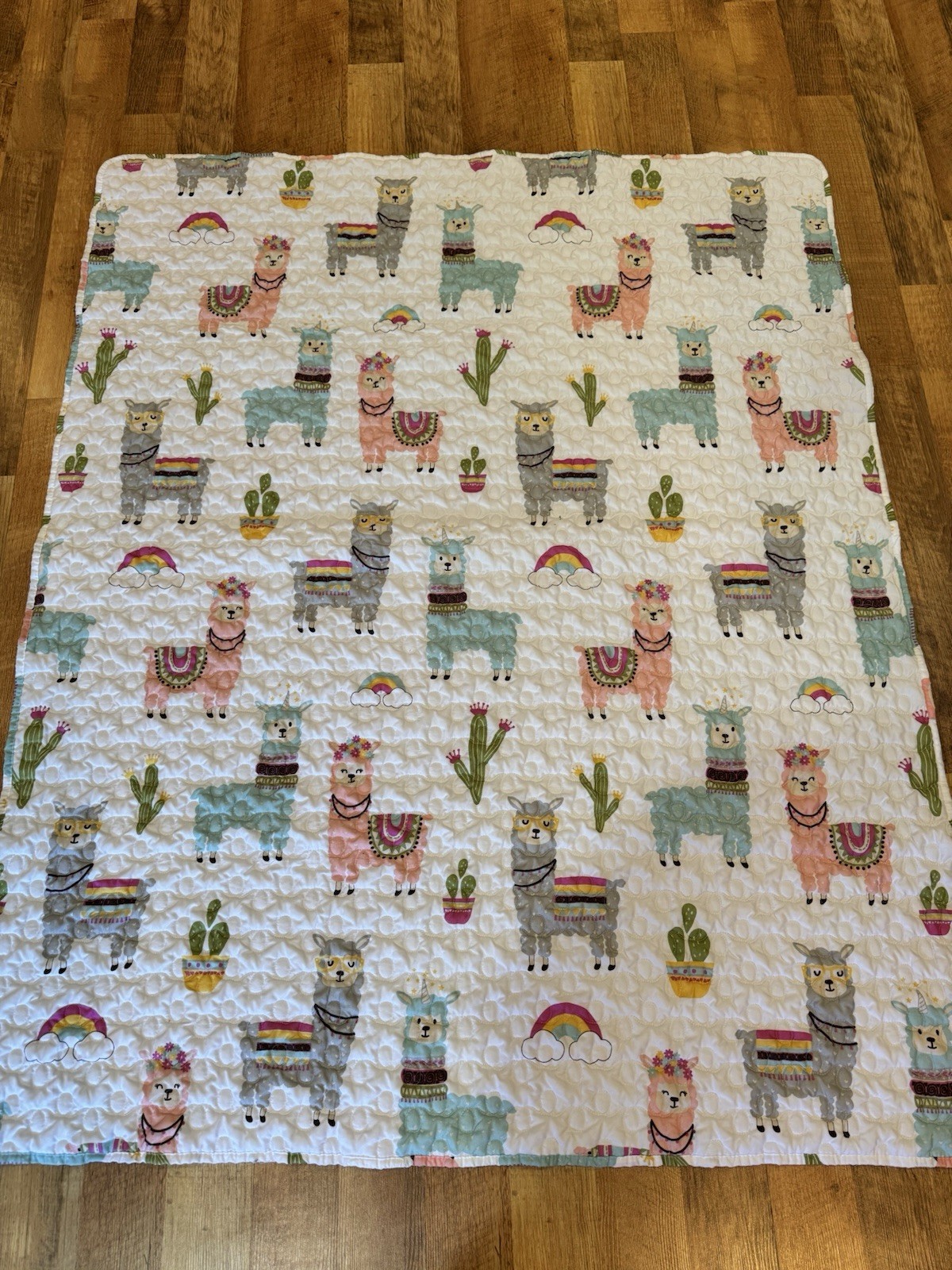 Make-A-Wish Llama Youth Comforter 59x48 Reversible Pink Hearts Quilt Kids