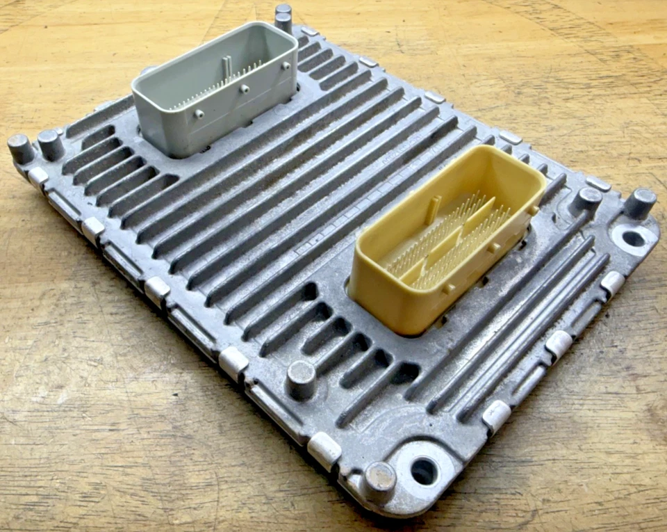 Módulo de control informático Chrysler Pacifica 2018-19 motor ECM de 3,6 L PCM 68330910AA Foto 3 de 4