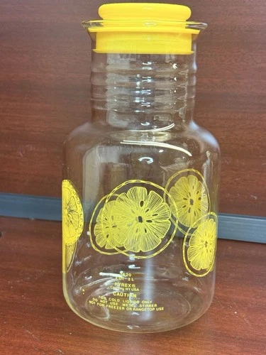 Vintage Pyrex 2qt 3520 Glass Lemonade Pitcher Orange Juice Fridge Carafe w/ Lid