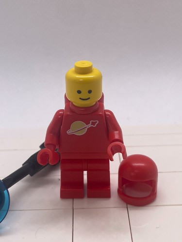 Lego Space Red Spaceman sp005 Classic Space 483 6890 6901 6980 6985 - Picture 7 of 7