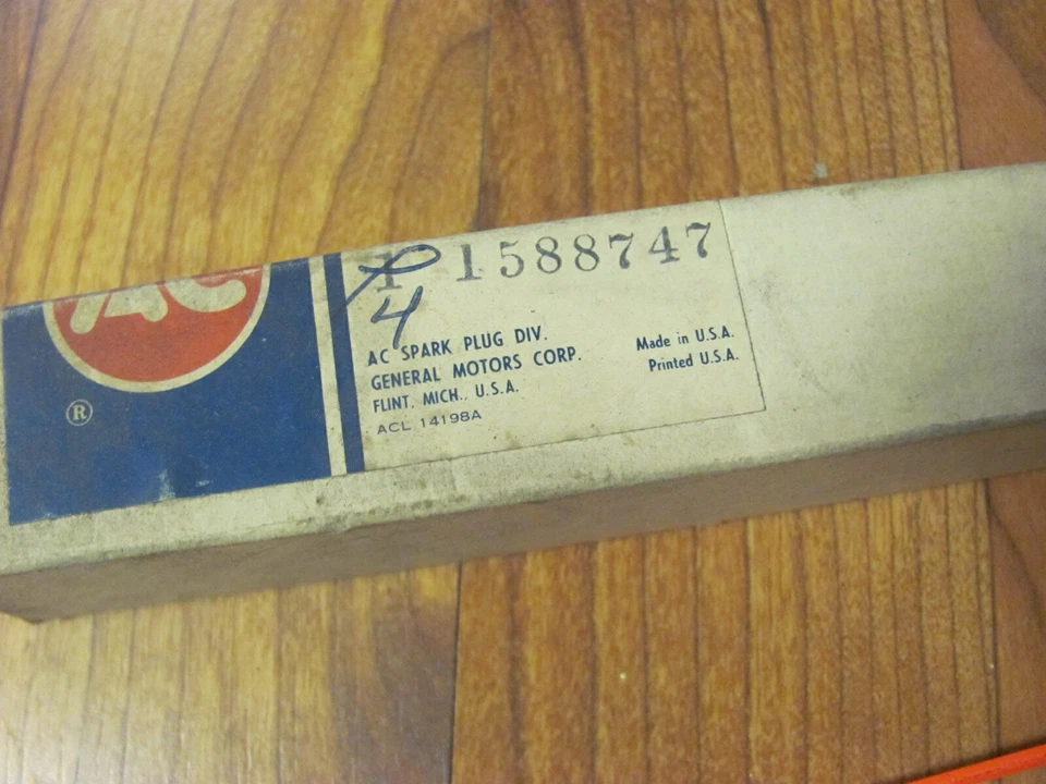 NOS 61 62 63 64 65 66 67 Pontiac Catalina Bonneville Speedometer Needle 1588747 - Image 4 of 4