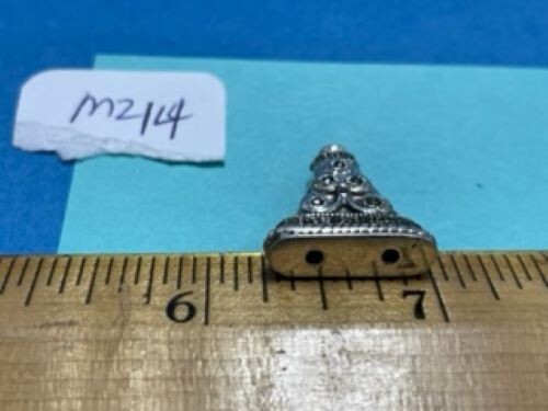Sterling Silver and Marcasite Bead Finding - End Cap Triangle - M214 17x 15 MM - Picture 2 of 6