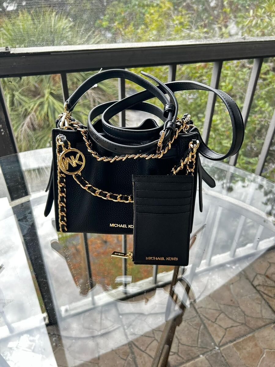 Michael Kors Mina Black SM Chain Belt Crossbody Bag + Top Michael Kors Mina Black SM Chain Belt Crossbody Bag + Top