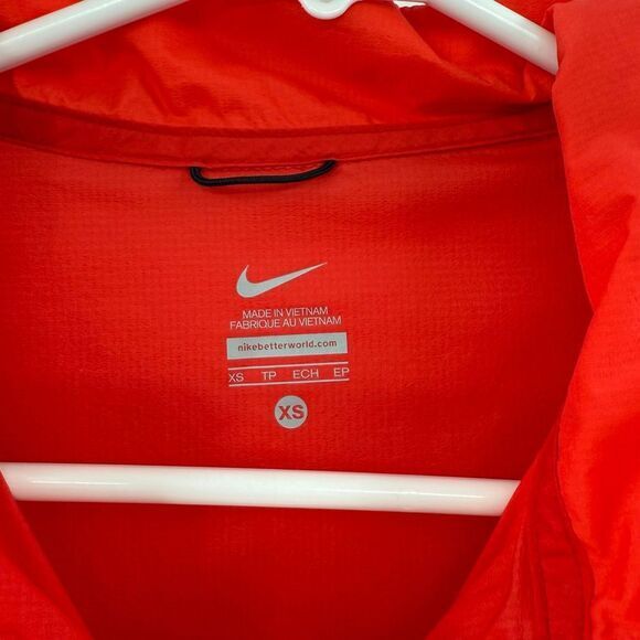 SACAI X NIKE Giacca a vento Nike Pro Kenya Hypershield Reeflect Track Field rossa uomo XS