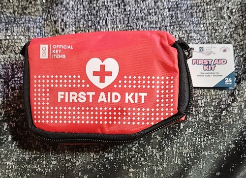 Mini 24pc First Aid Kit NWT - Picture 4 of 6