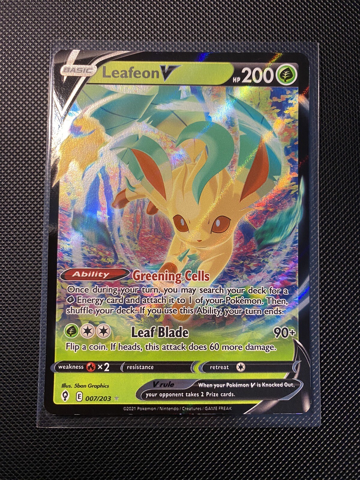 Leafeon V 007/203 Ultra Rare Evolving Skies Pokemon TCG Near Mint