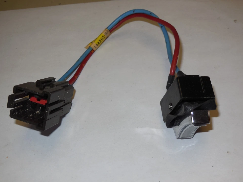 Новый из старых запасов 1973 Lincoln Continental выключатель стеклоподъемника LH D3VY-14529-B - Изображение 3 из 4