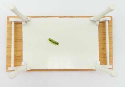 Sonstiges Puppenhaus Miniatur Lot 8 Stück Tischstühle Nähmaschine usw - Bild 3 von 12