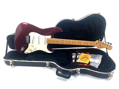Fender American Standard Stratocaster   USA 1996   Candy Apple Red   Excellent  