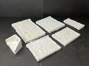 Woodland Scenics Set Of 5 Stone Retaining Walls In Various Sizes & 1 Culvert