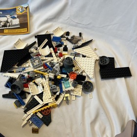 USED  LEGO CREATOR: Space Shuttle Explorer (31066)