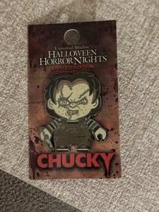 Universal Studios CHUCKY Halloween Horror Nights Pin Large New