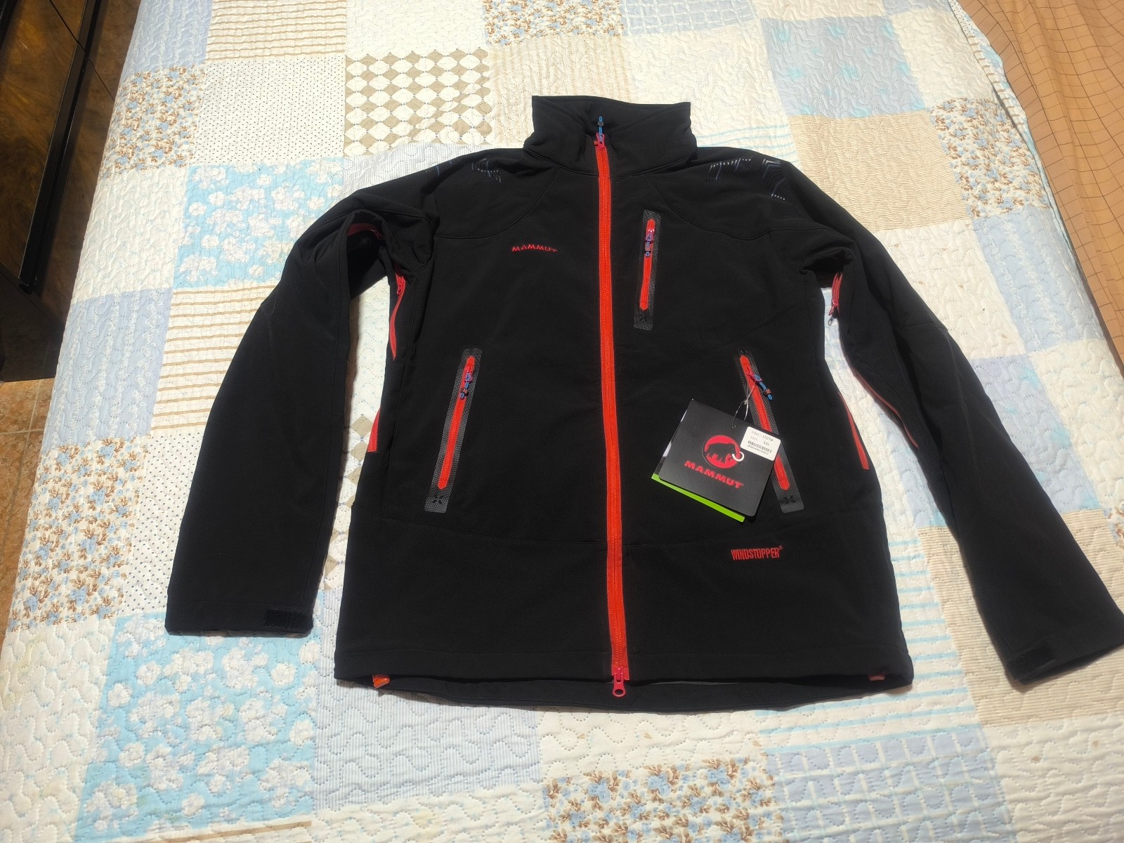 Chaqueta Mammut softshell EIGER EXTREME NOT HOODED. For men. New with tags.