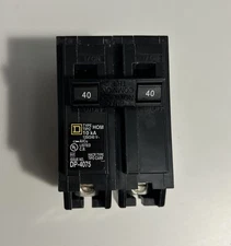 SQUARE D DP-4075: HOM 10KA 120/240V 50/60Hz 2-Pole 30A CIRCUIT BREAKER BRAND NEW