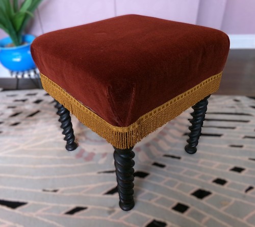Vintage Chair Lounge Stool. Red velvet, gold fringe, turned wood legs 42x42x46cm - Picture 4 of 9