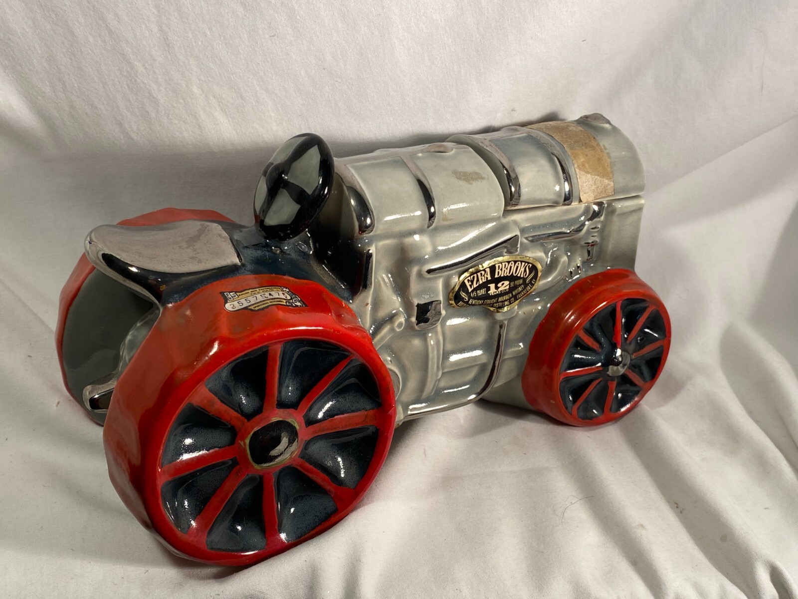 Ezra Brooks Fordson Farm Tractor 1971 Whiskey Decanter Empty Ceramic