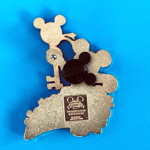 Disney World Mickey Band Leader 3D Spinning Key 2005 Passholder Pin 36249 - Bild 3 von 4